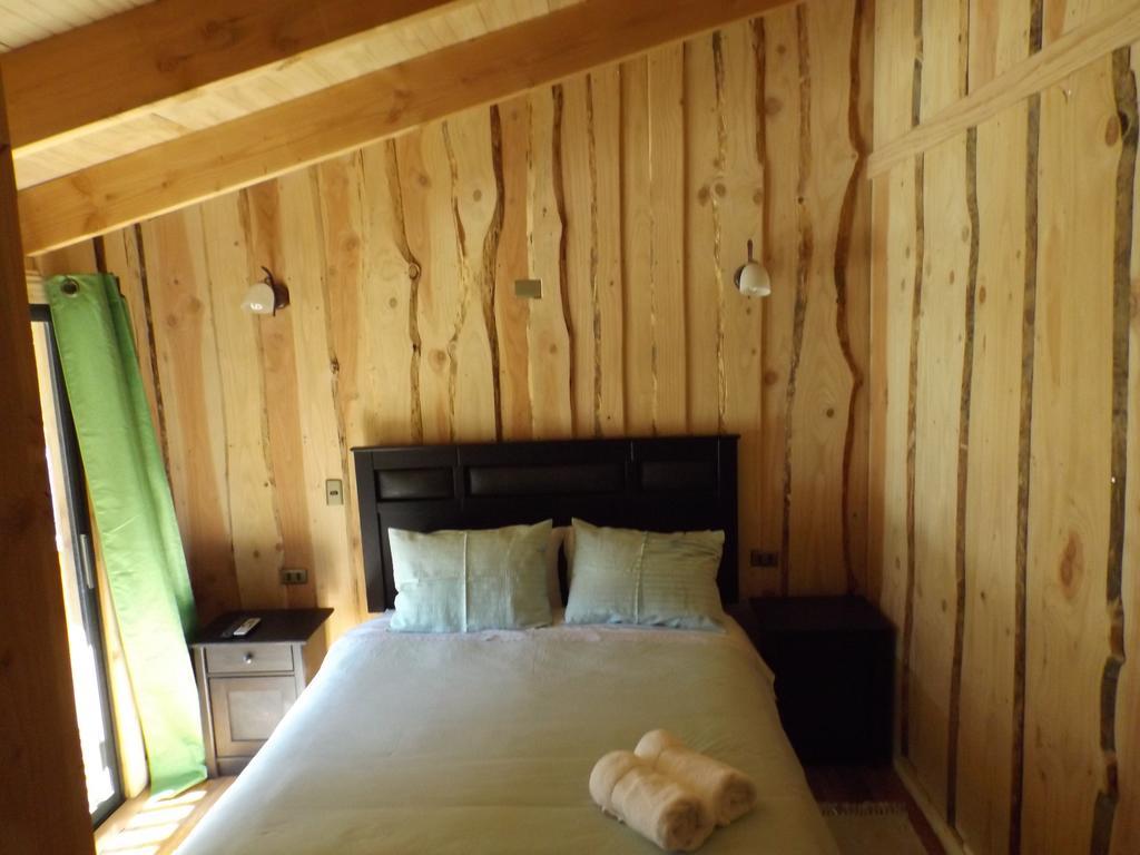 Hostal Los Alamos Нельтуме Экстерьер фото