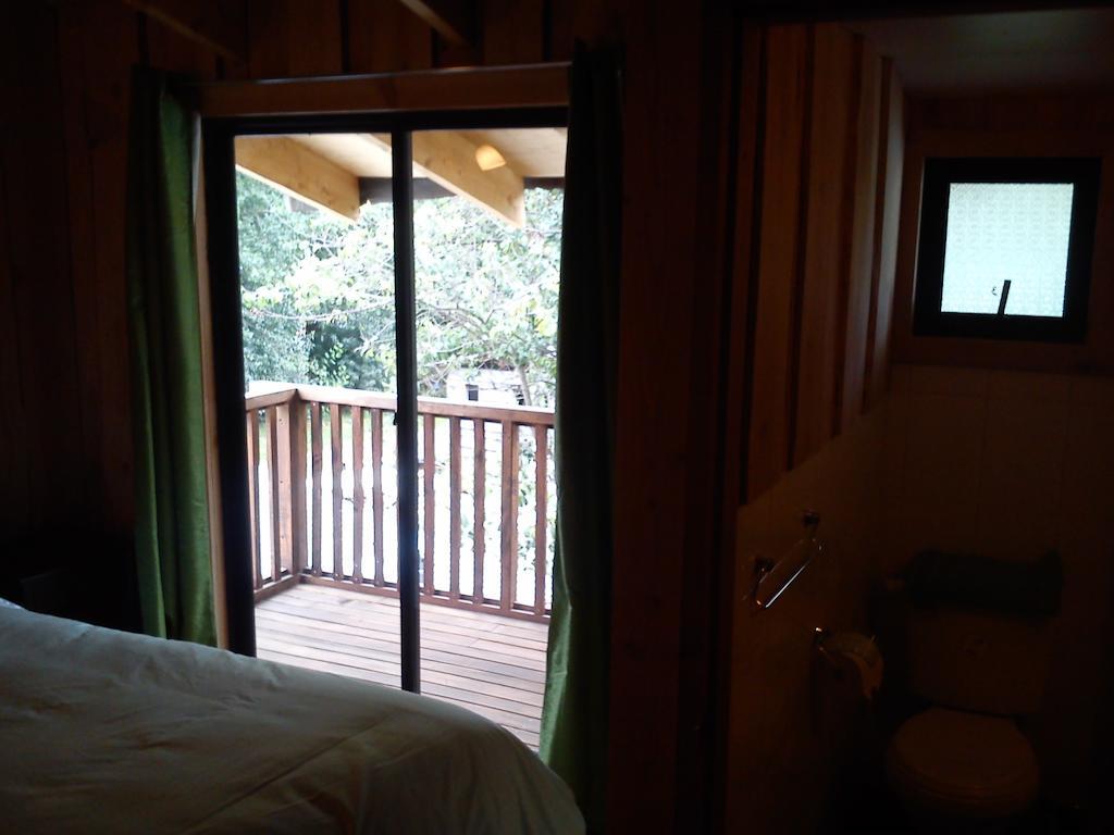 Hostal Los Alamos Нельтуме Экстерьер фото