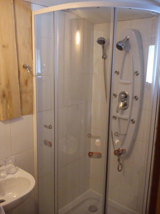 Hostal Los Alamos Нельтуме Экстерьер фото